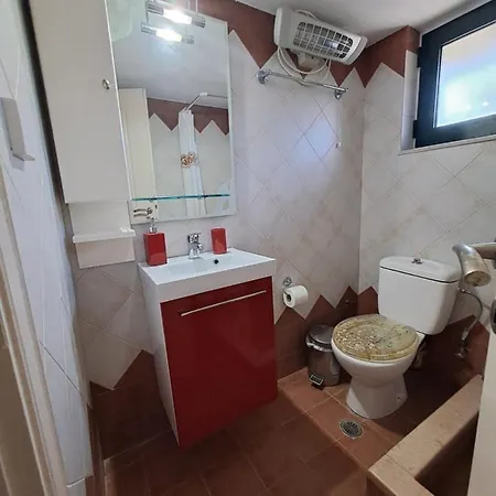 شقة Cozy In Karystos-bouros