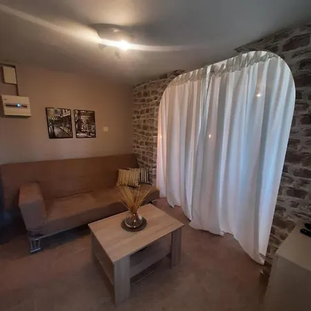 شقة Cozy In Karystos-bouros كاريستوس
